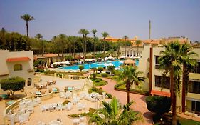 Cataract Pyramids Resort